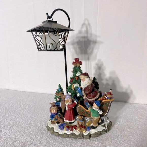 Vintage Christmas Candle Lamp Scene Santa Sleigh Toys  Kids Festive Decor - Picture 1 of 16